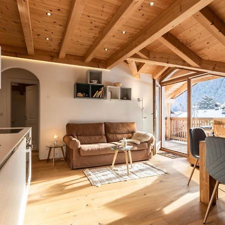 Casa Flora Apartment Добиако Екстериор снимка