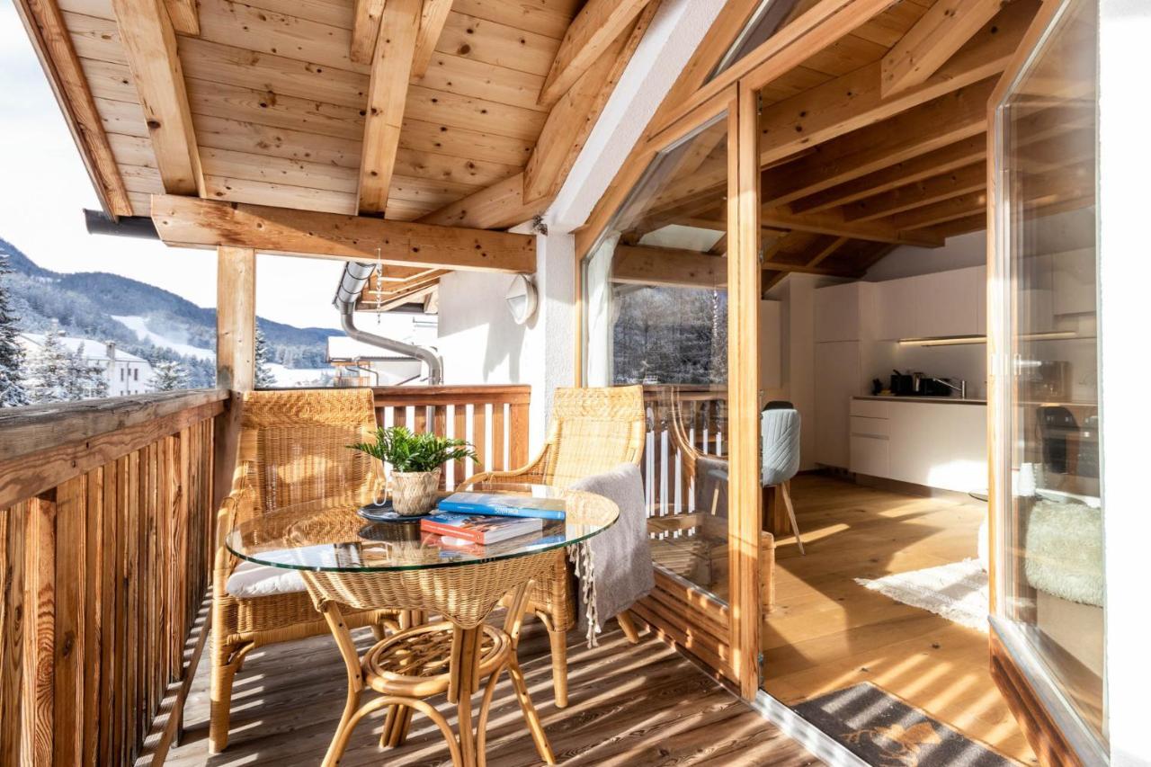 Casa Flora Apartment Добиако Екстериор снимка