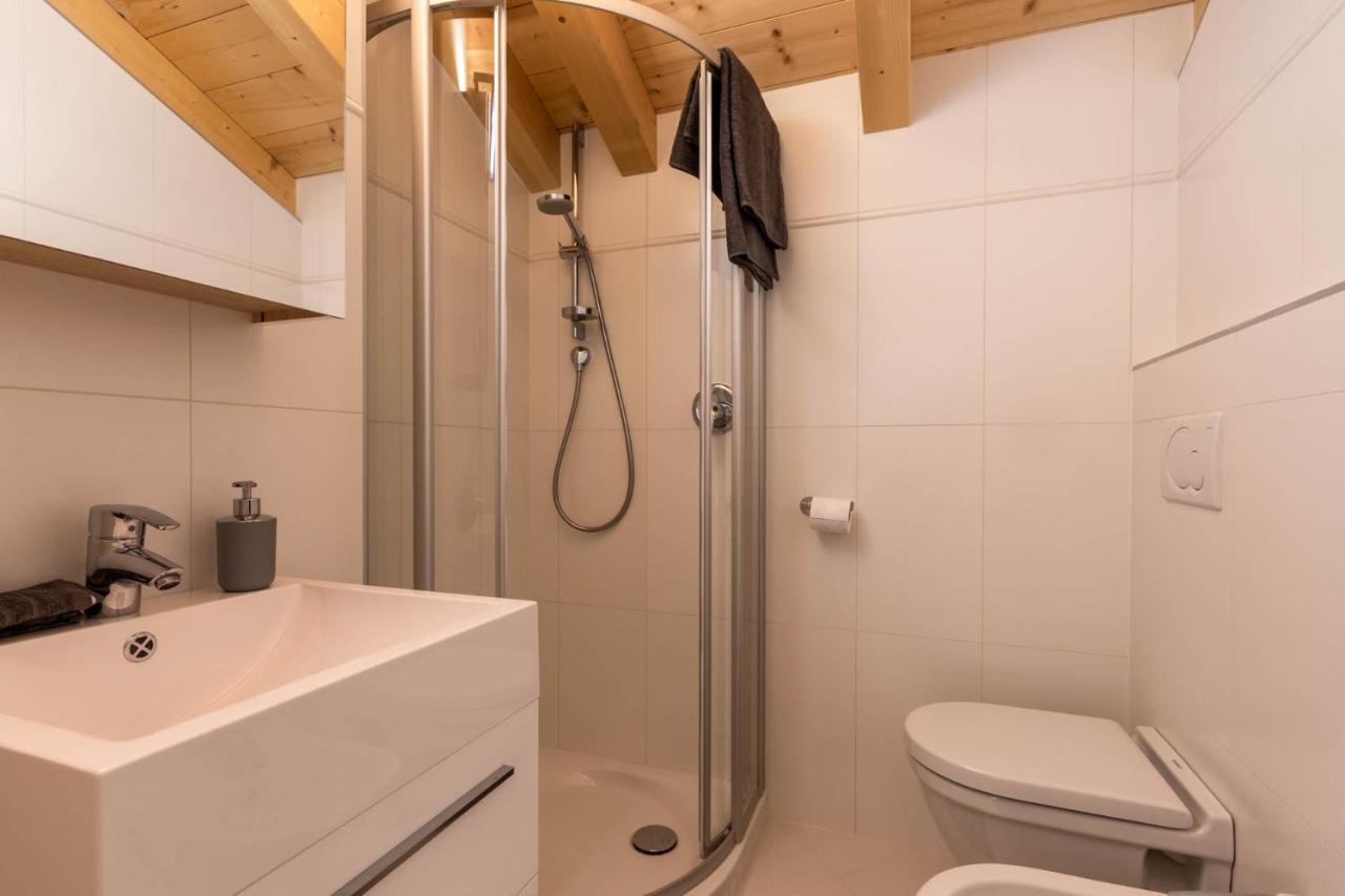 Casa Flora Apartment Добиако Екстериор снимка