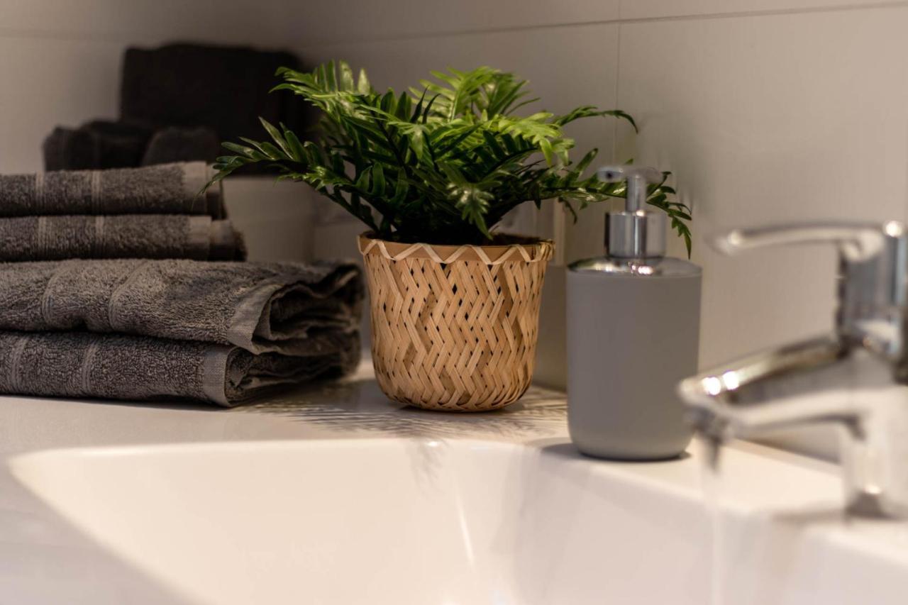 Casa Flora Apartment Добиако Екстериор снимка