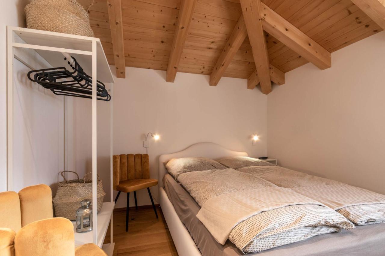 Casa Flora Apartment Добиако Екстериор снимка