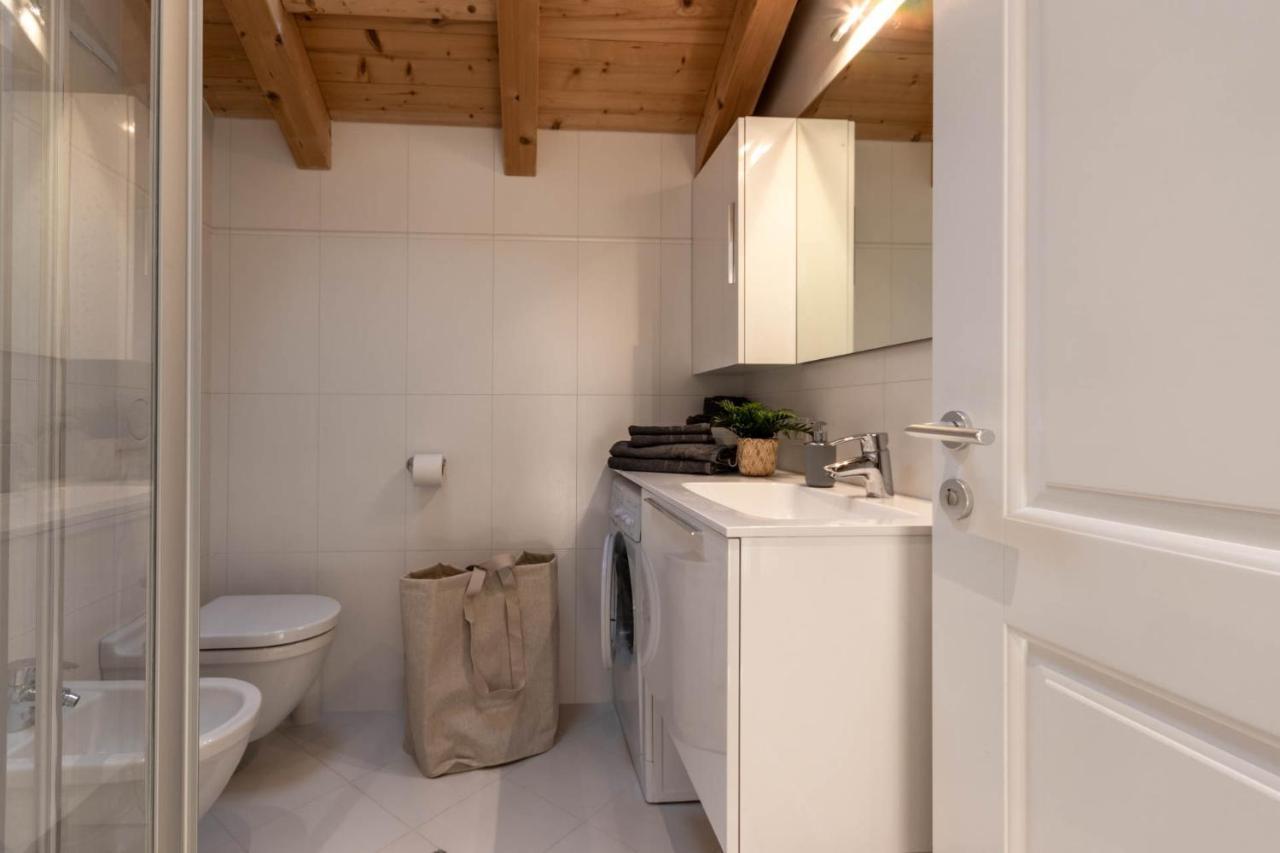 Casa Flora Apartment Добиако Екстериор снимка